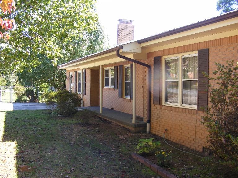 116 Wood St, Cornelia, GA 30531 photo 4