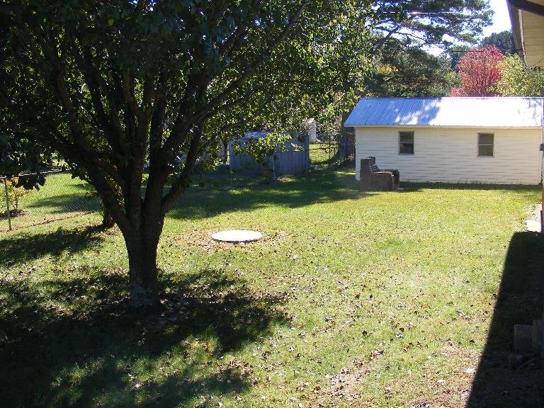 116 Wood St, Cornelia, GA 30531 photo 2