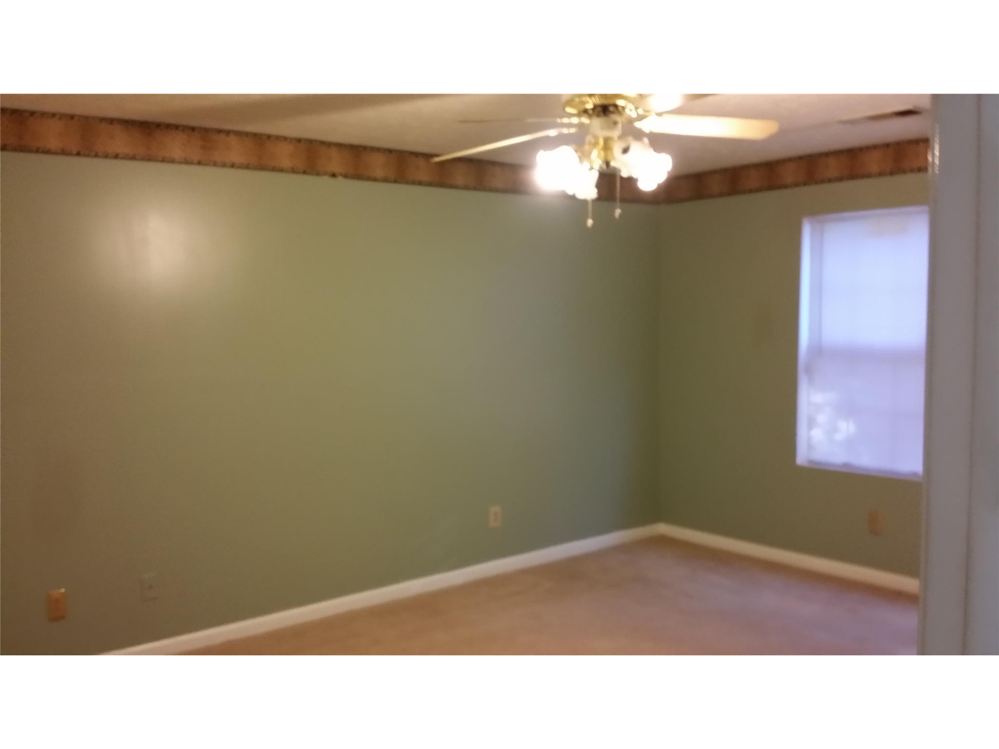 879 Morrow Rd, Forest Park, GA 30297 photo 4