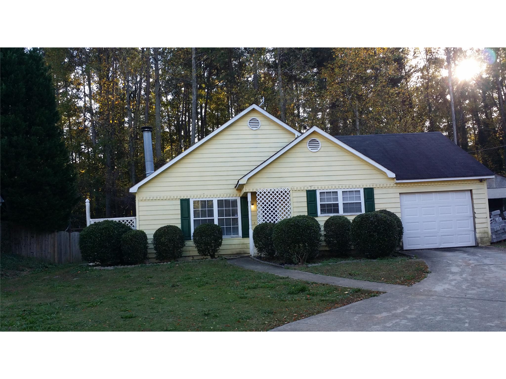 879 Morrow Rd, Forest Park, GA 30297 photo 1