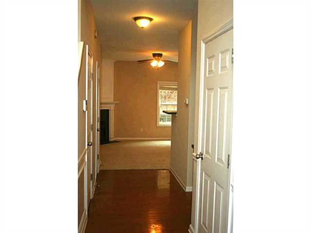 295 Creek Manor Way, Suwanee, GA 30024 photo 4