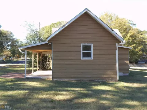652 State St, Commerce, GA 30529 photo 2