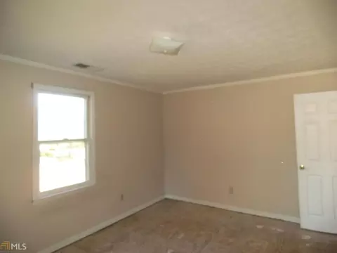 652 State St, Commerce, GA 30529 photo 10
