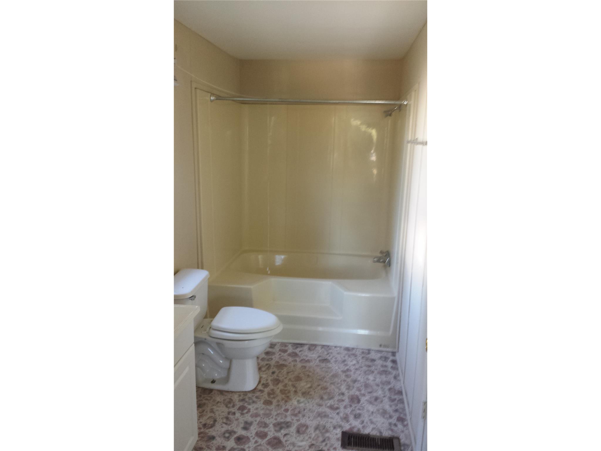80 Greenview Dr, Mcdonough, GA 30253 photo 7