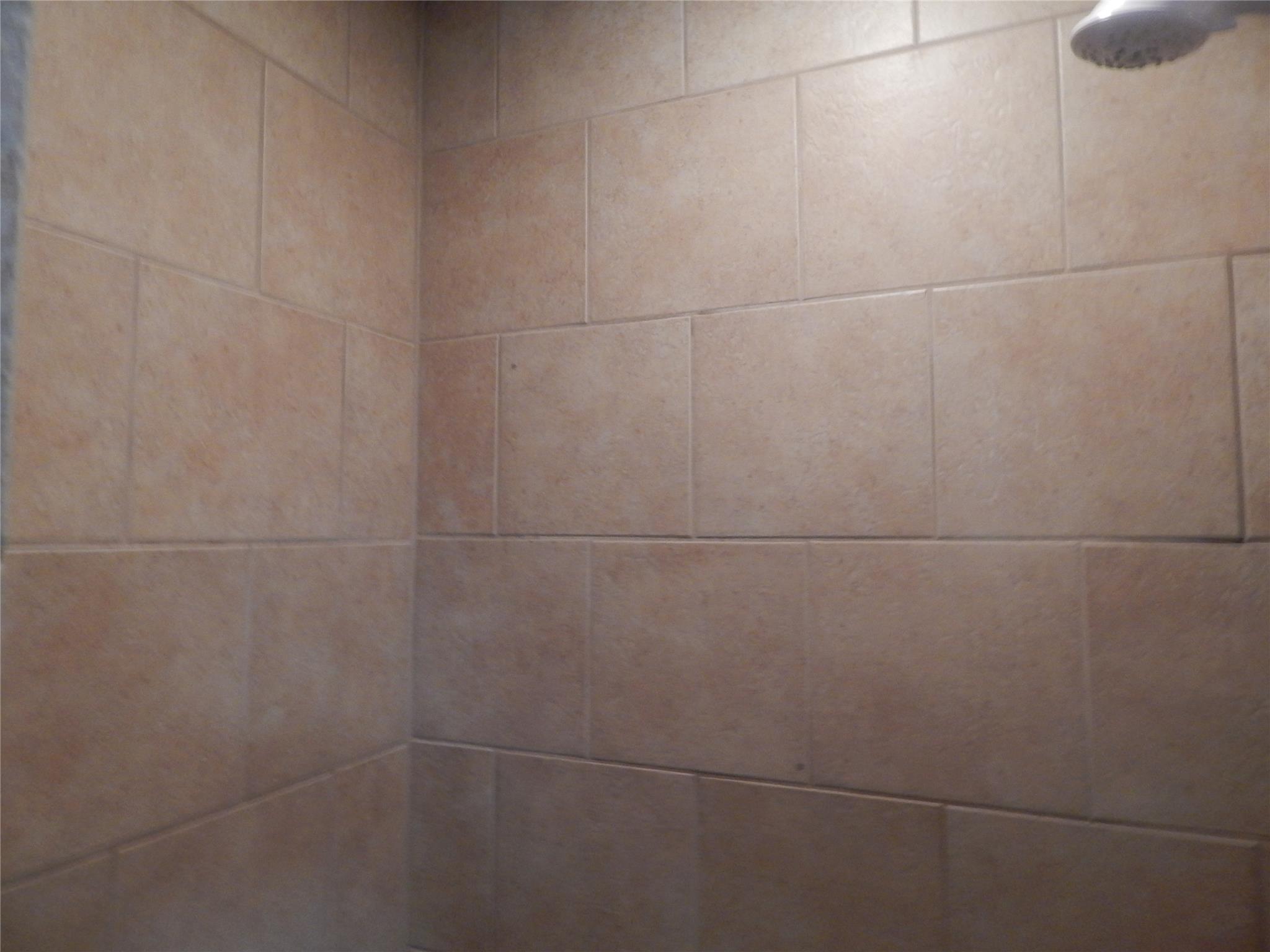 185 Clayton St, Commerce, GA 30529 photo 9