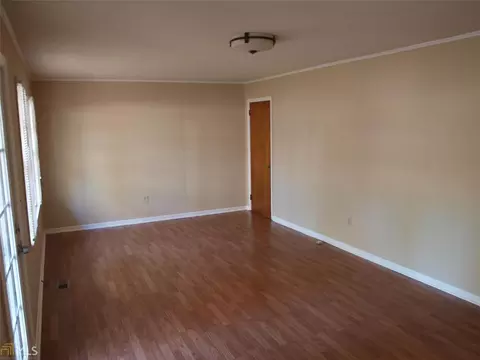 161 Park St, Commerce, GA 30529 photo 3