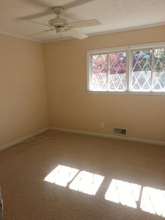 163 Settle St, Winder, GA 30680 photo 12