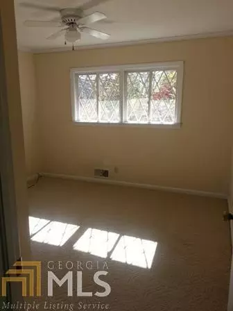 163 Settle St, Winder, GA 30680 photo 9