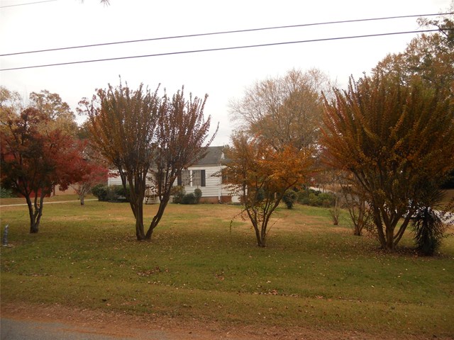 199 Parkway Dr NE, Toccoa, GA 30577 photo 2
