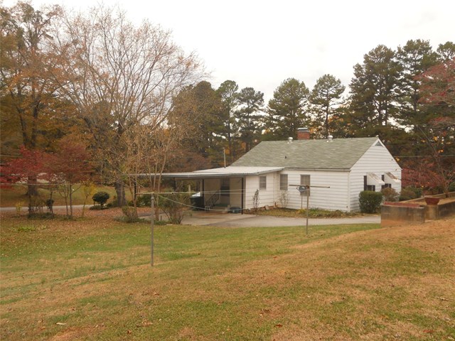 199 Parkway Dr NE, Toccoa, GA 30577 photo 4