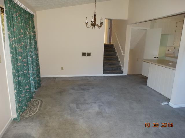 6349 Revena Dr, Morrow, GA 30260 photo 3