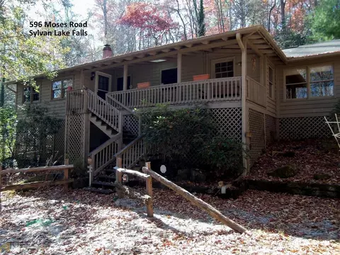 596 Moses Rd, Rabun Gap, GA 30568 photo 1