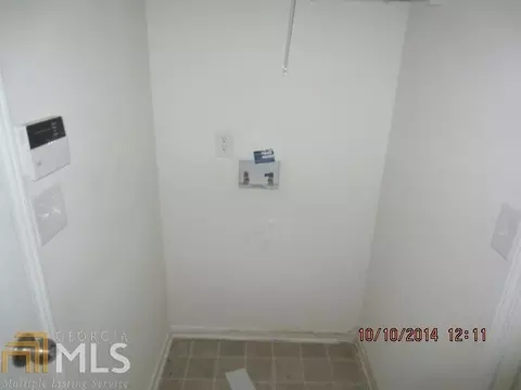 380 Lakeside Pt, Covington, GA 30016 photo 3