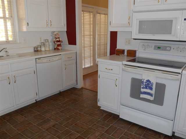 2460 Fortune Dr, Dacula, GA 30019 photo 9