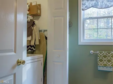 306 Michael Cir, Canton, GA 30114 photo 11