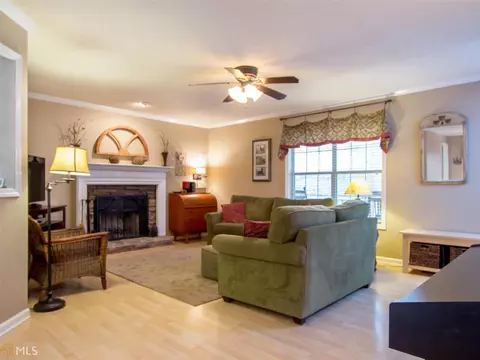 306 Michael Cir, Canton, GA 30114 photo 5