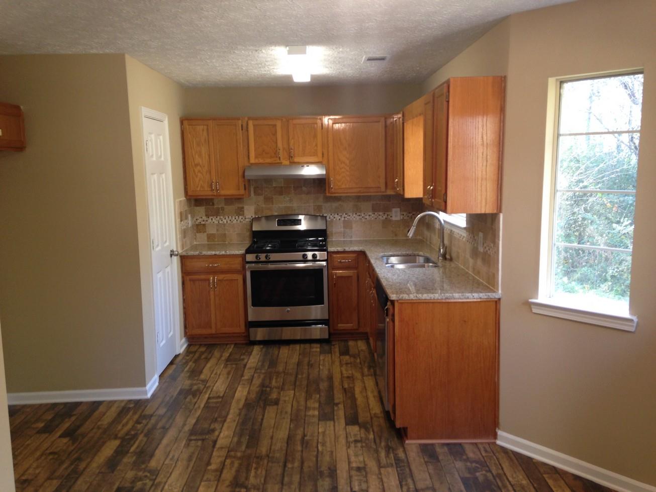 6867 Silver Maple Dr, Rex, GA 30273 photo 7