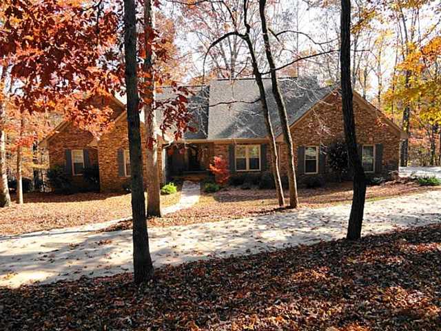 4710 Walnut Bend Dr, Gainesville, GA 30507 photo 1
