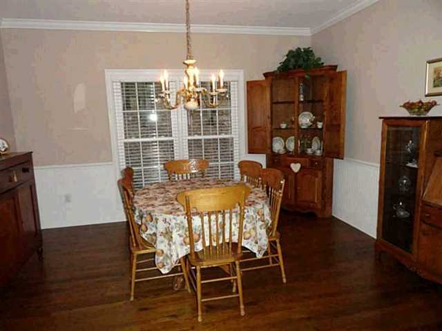 4710 Walnut Bend Dr, Gainesville, GA 30507 photo 10