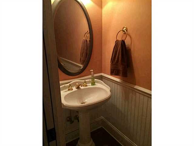 4710 Walnut Bend Dr, Gainesville, GA 30507 photo 9