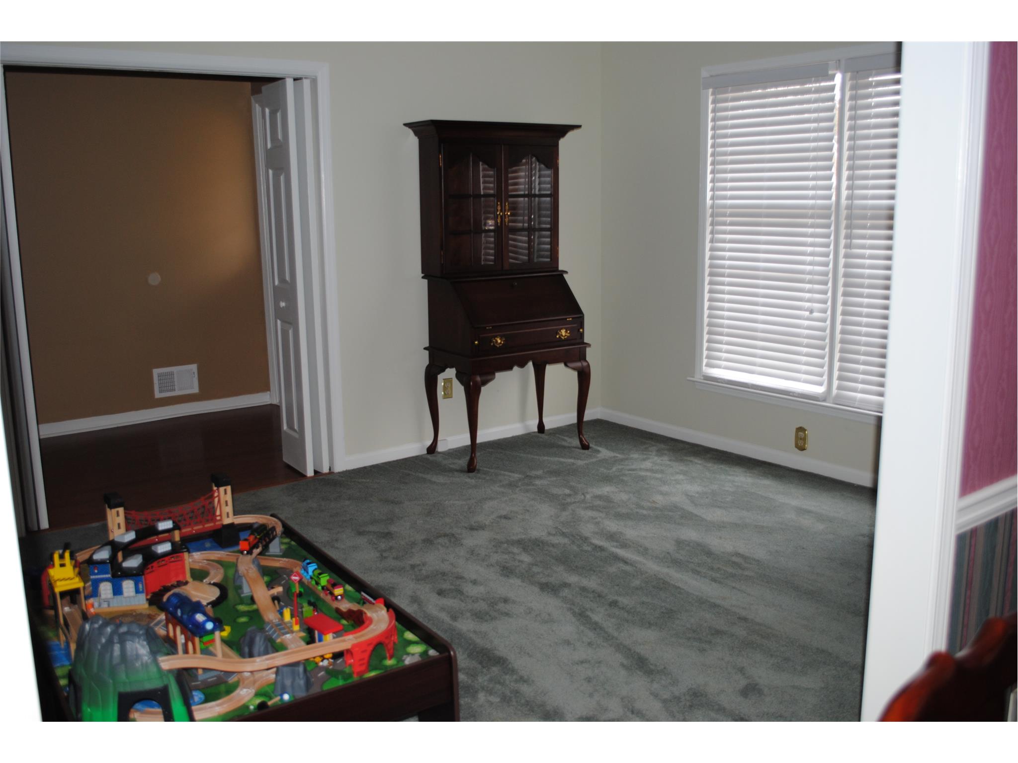 100 Daniel Ct, Mcdonough, GA 30253 photo 3