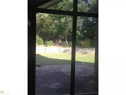 505 Wavetree Dr, Roswell, GA 30075 photo 17