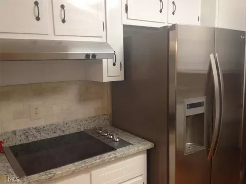 505 Wavetree Dr, Roswell, GA 30075 photo 8