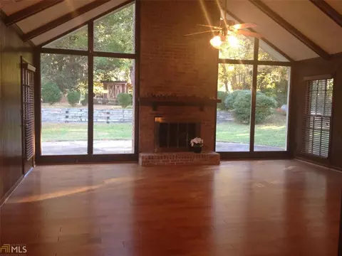 505 Wavetree Dr, Roswell, GA 30075 photo 12