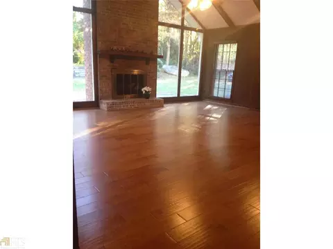 505 Wavetree Dr, Roswell, GA 30075 photo 13