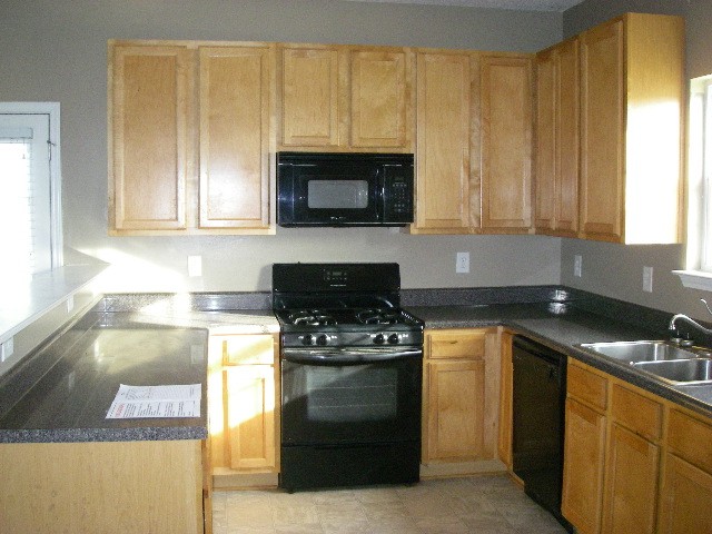 18 Clover Dr, Euharlee, GA 30145 photo 8