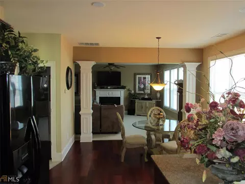1019 Parkmist Dr, Buford, GA 30518 photo 9