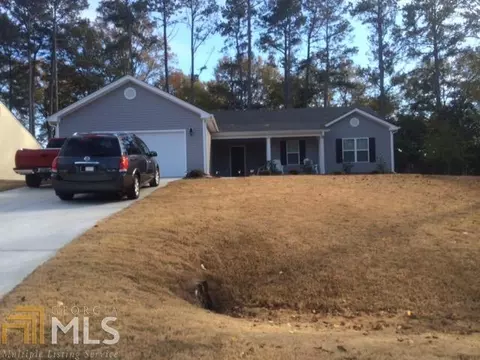174 Settle St, Winder, GA 30680 photo 1