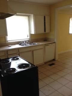1126 James St, Macon, GA 31204 photo 4