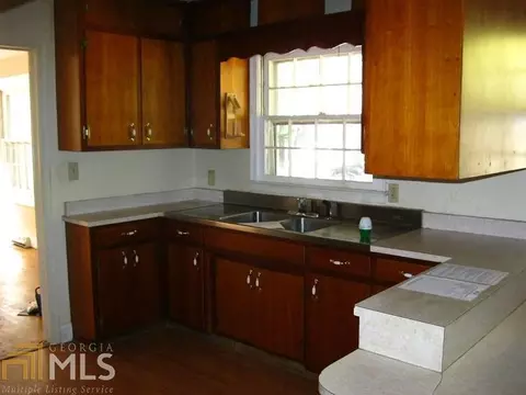 156 Hickory Ave, Demorest, GA 30535 photo 2