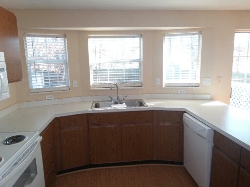 2934 Fields Dr, Lithonia, GA 30038 photo 8