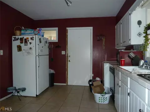 3027 Stratford Arms Dr, Chamblee, GA 30341 photo 9