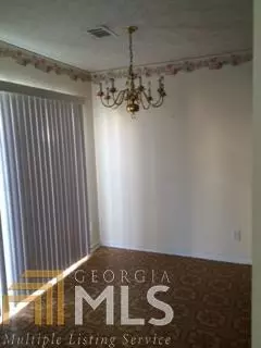 225 Meadowridge Dr, Covington, GA 30016 photo 4