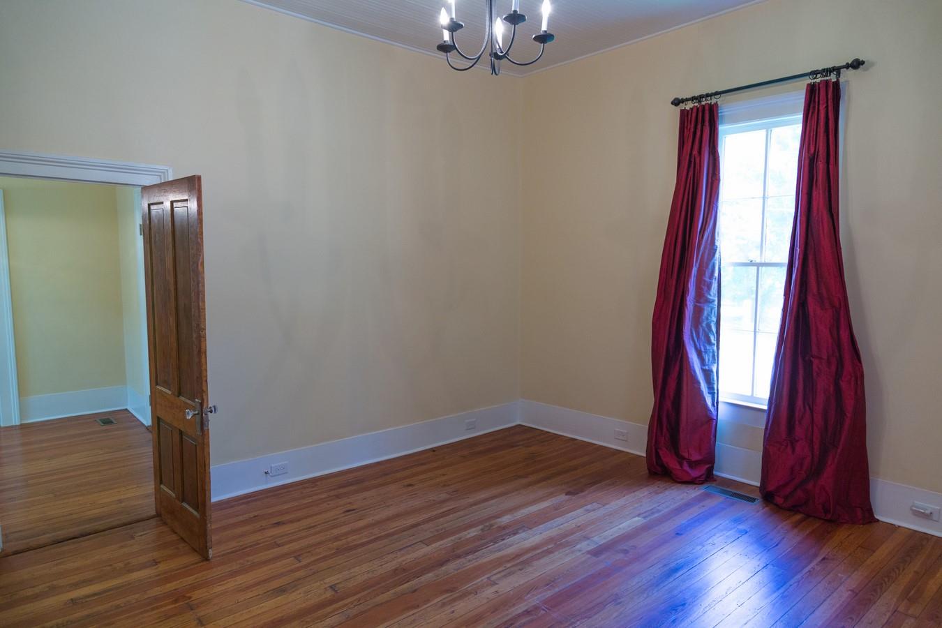 396 E Washington St, Madison, GA 30650 photo 13