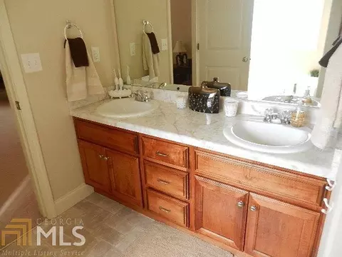 216 Jasmine Ln, Lagrange, GA 30240 photo 7