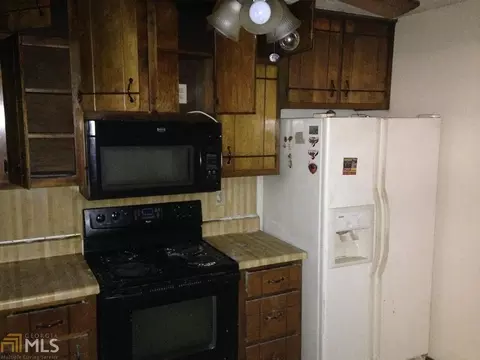 2130 Amish Ct, Morrow, GA 30260 photo 8