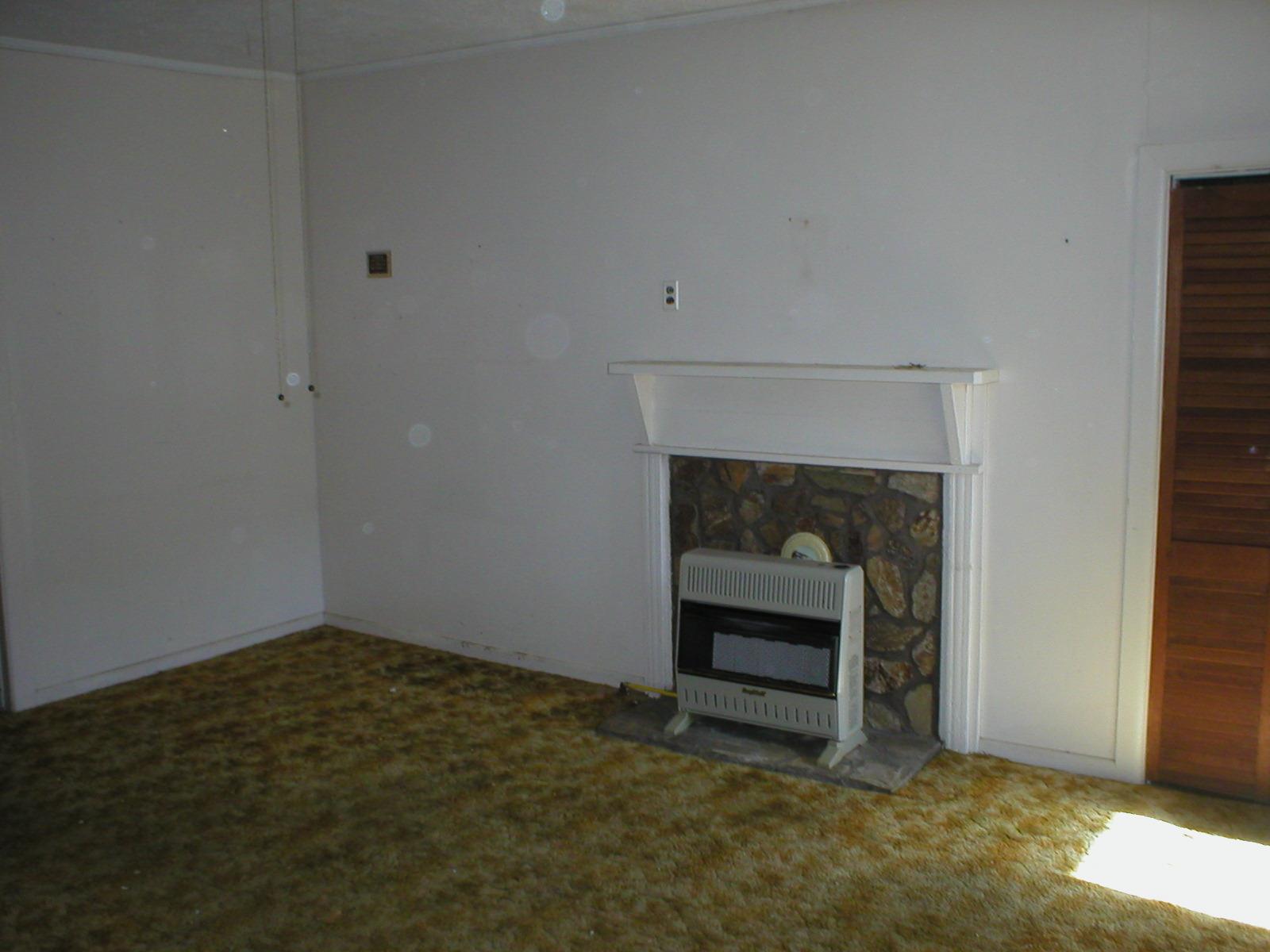 405 Mill St, Monroe, GA 30655 photo 2