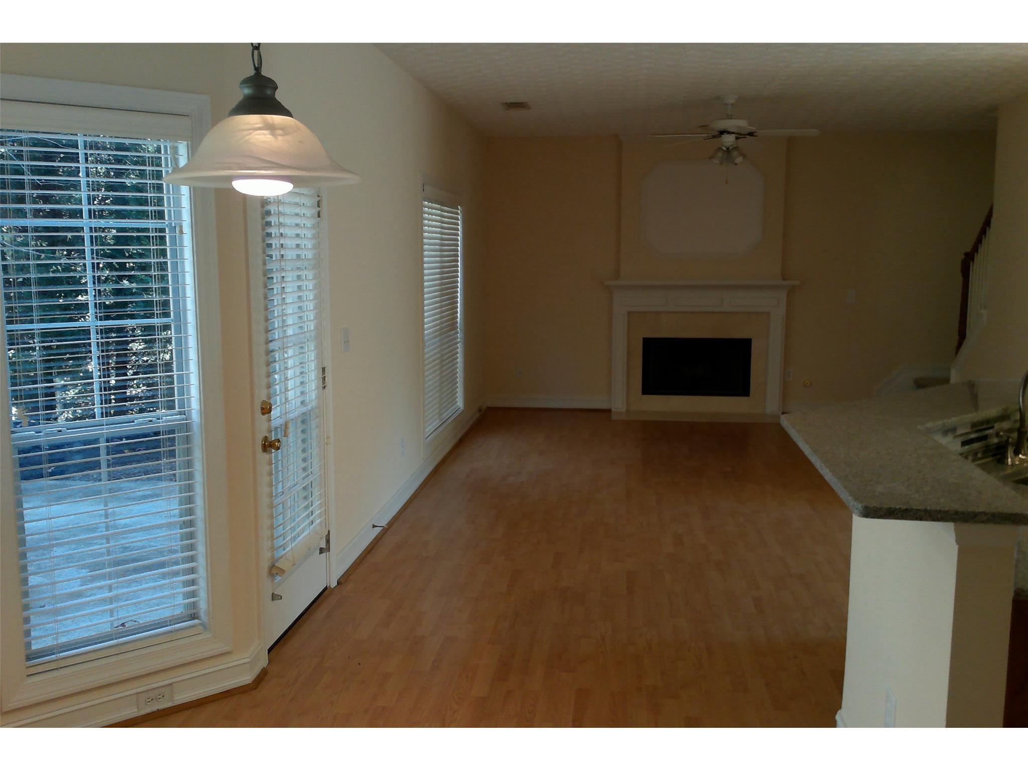2516 Hampton Park Dr, Buford, GA 30519 photo 5