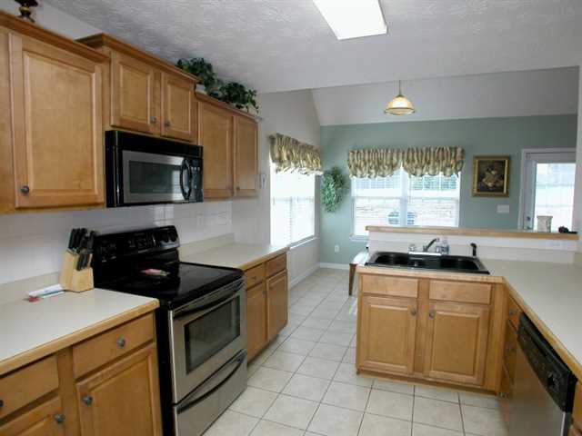 1011 Orchard Cir, Monroe, GA 30656 photo 6
