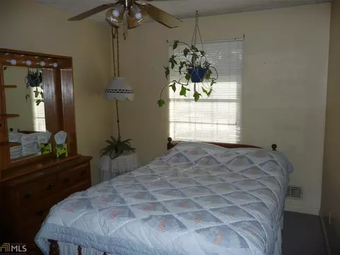 2232 Willoby Ct, Morrow, GA 30260 photo 11