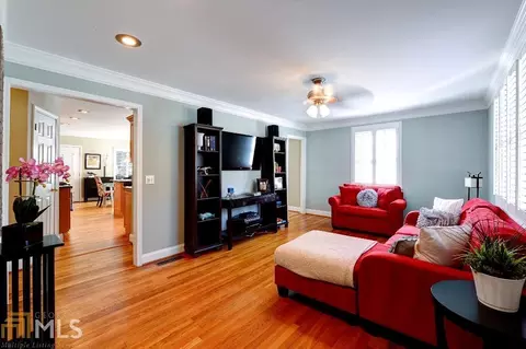 3509 Hildon Cir, Chamblee, GA 30341 photo 3