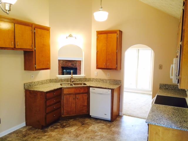 230 Deer Run Dr, Winder, GA 30680 photo 5