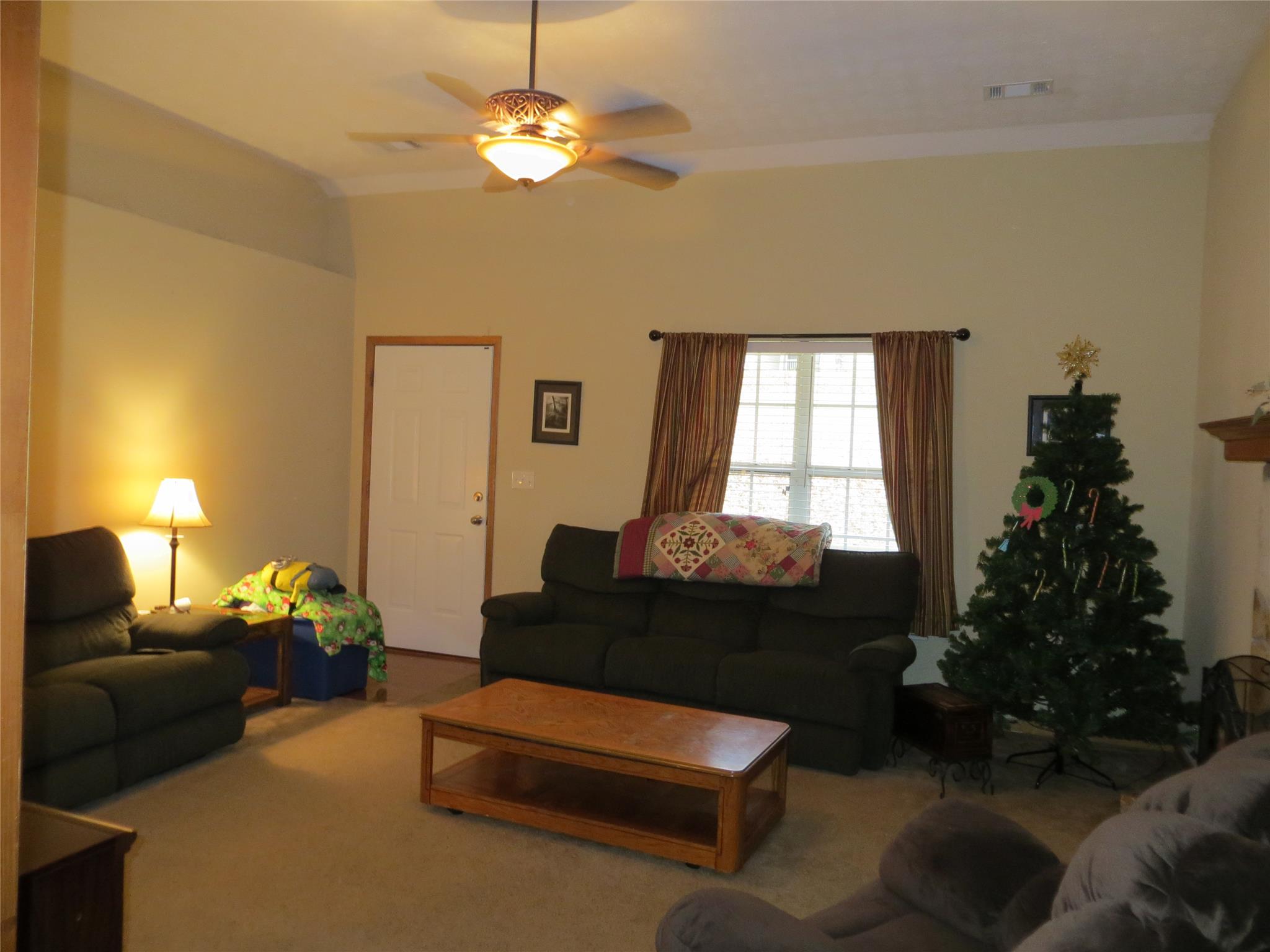 80 Mildred Ln, Covington, GA 30016 photo 4