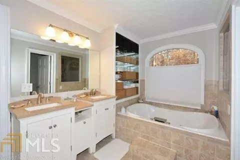 4695 Settles Bridge Rd, Suwanee, GA 30024 photo 12