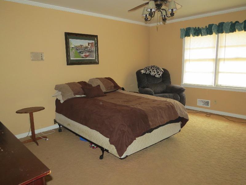 1116 Lakeland Dr, Toccoa, GA 30577 photo 6