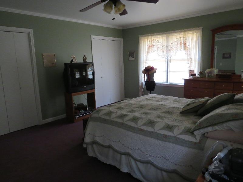 1116 Lakeland Dr, Toccoa, GA 30577 photo 9